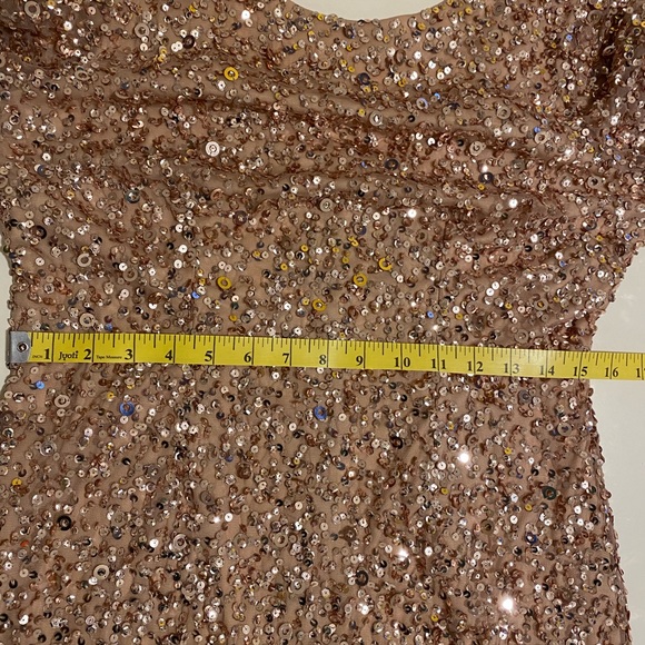 Adrianna Papell Rose Gold Sequin Sheath Dress 10 - Picture 7 of 8